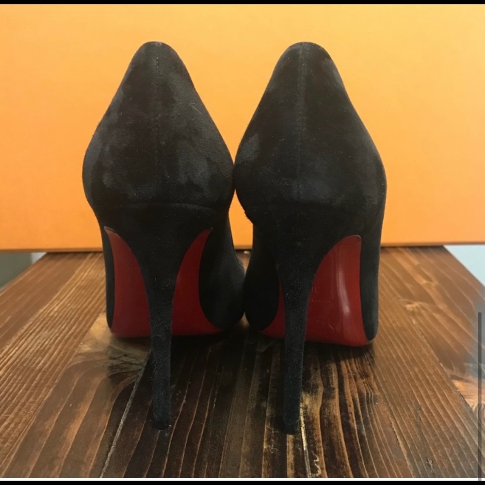 New Christian Louboutin suede 100mm pumps - Picture 5 of 6